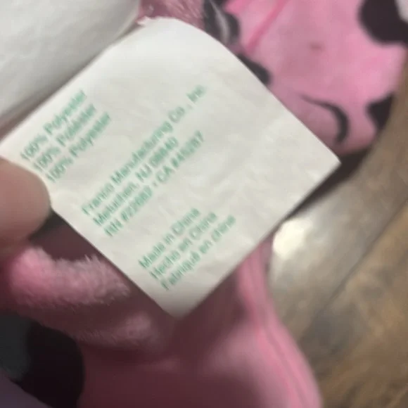 Hello kitty Bow Cheetah blanket - Picture 3 of 3